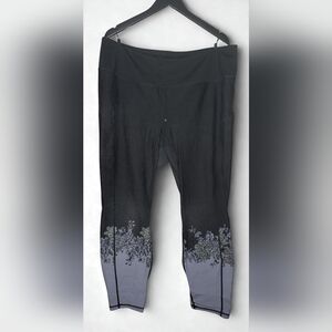Torrid Active Floral Ombre Leggings | Size 3 | Black & Lavender